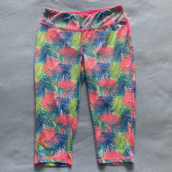 Capri Activewear Bundle - Picture 8 of 11